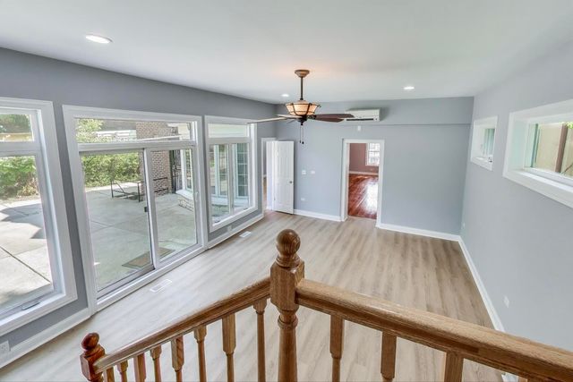 9340 S Vanderpoel Avenue, Chicago, IL 60643