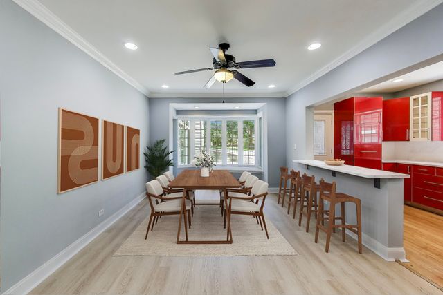 9340 S Vanderpoel Avenue, Chicago, IL 60643