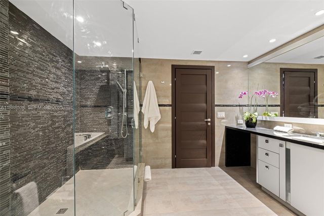 19216 Fisher Island Drive 19216, Miami Beach, FL 33109
