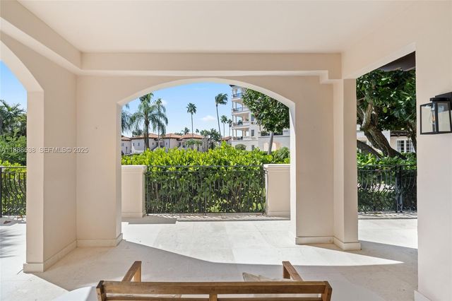 19216 Fisher Island Drive 19216, Miami Beach, FL 33109