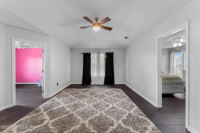 3616 SHREWSBURY Drive, Jacksonville, FL 32226