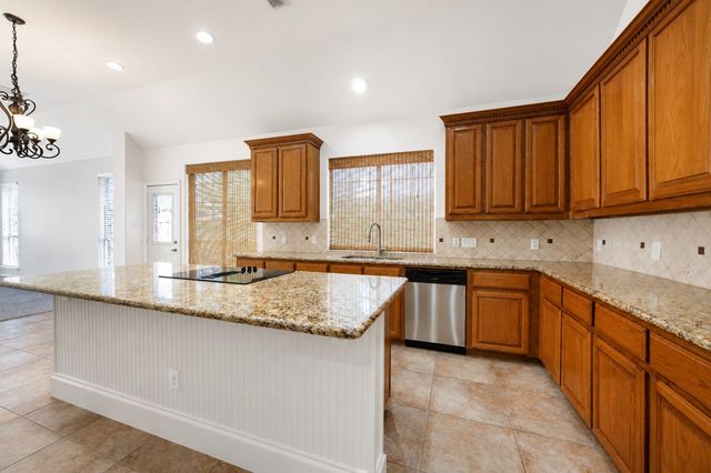 2208 GRAYSON Road, Mckinney, TX 75072