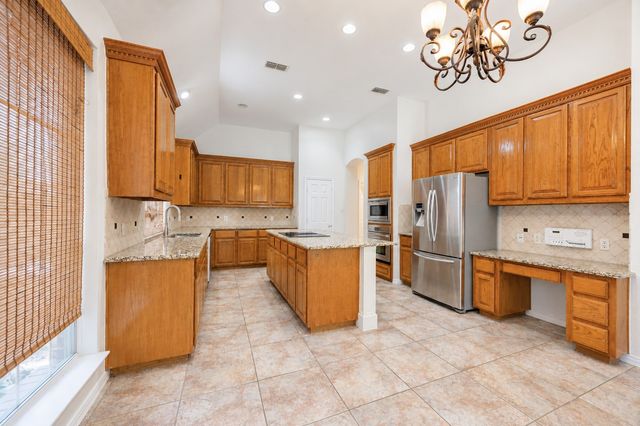 2208 GRAYSON Road, Mckinney, TX 75072