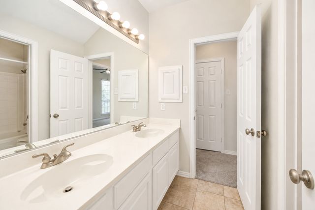 2208 GRAYSON Road, Mckinney, TX 75072