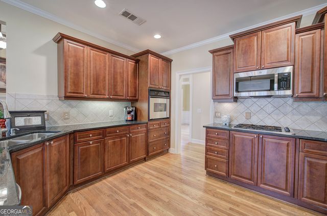 302 Waterfall Court, Canton, GA 30115