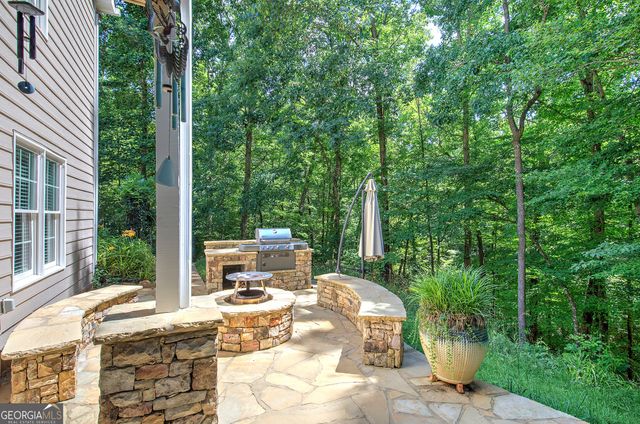 302 Waterfall Court, Canton, GA 30115