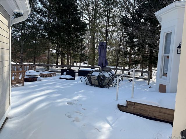 385 Grissom Lane, Southold, NY 11971