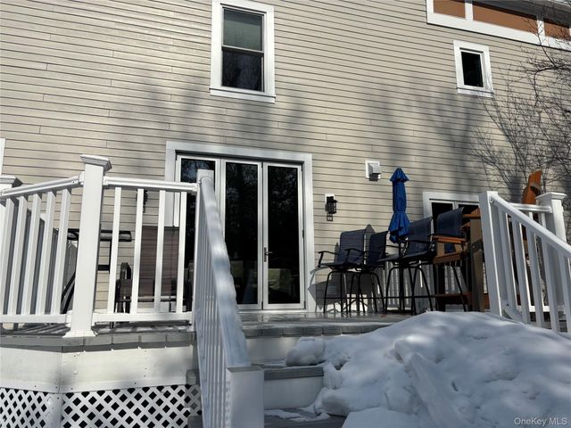 385 Grissom Lane, Southold, NY 11971