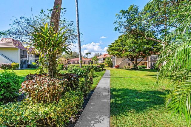 1000 NW 13th Street 213a, Boca Raton, FL 33486