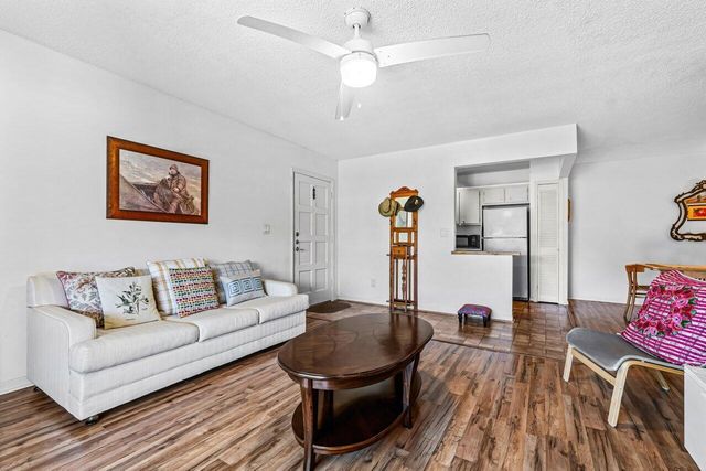 1000 NW 13th Street 213a, Boca Raton, FL 33486