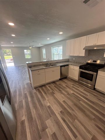 316 A Donaldson Street, La Porte, TX 77571