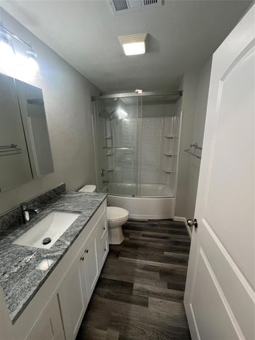 316 A Donaldson Street, La Porte, TX 77571