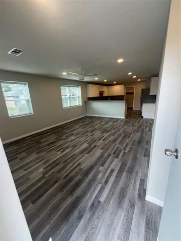 316 A Donaldson Street, La Porte, TX 77571