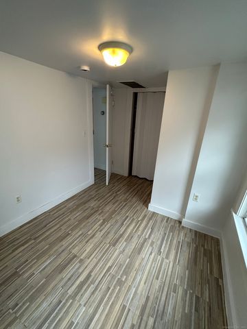 151 Long Hill Avenue 2, Shelton, CT 06484