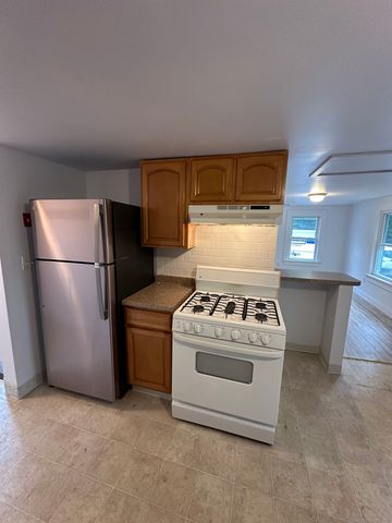 151 Long Hill Avenue 2, Shelton, CT 06484