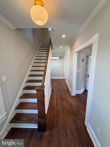 10 W END AVE, Cambridge, MD 21613