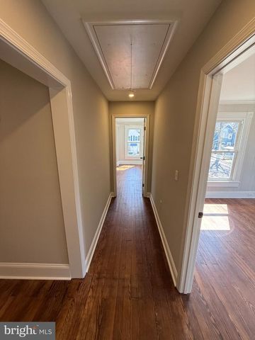 10 W END AVE, Cambridge, MD 21613