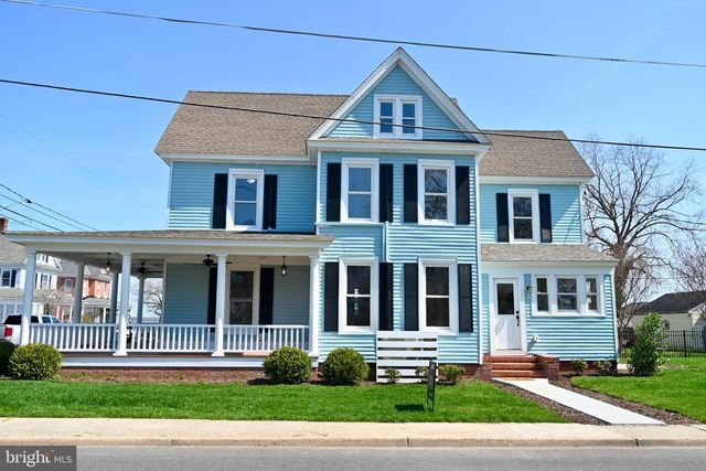 10 W END AVE, Cambridge, MD 21613
