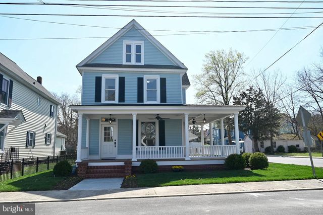 10 W END AVE, Cambridge, MD 21613