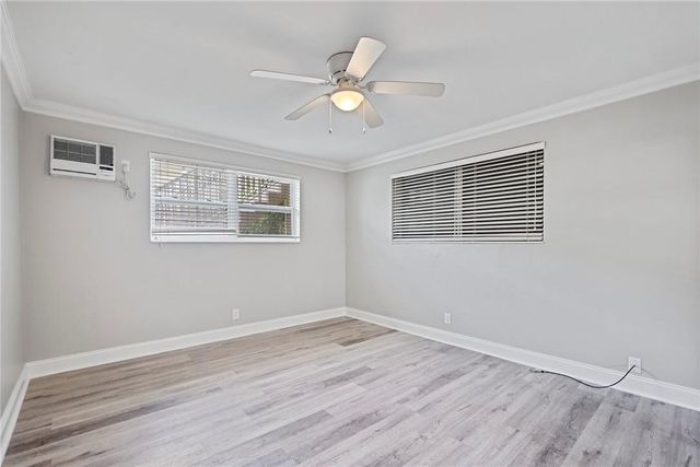 2130 NE 42nd Court 4, Lighthouse Point, FL 33064