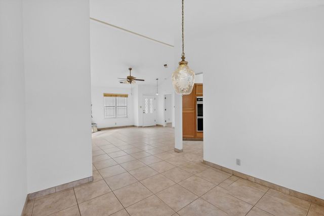 1638 Betts Court NE, Albuquerque, NM 87112