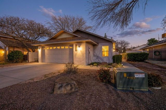 1638 Betts Court NE, Albuquerque, NM 87112