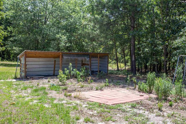 1279 N Highway 1 Highway, Cassatt, SC 29032