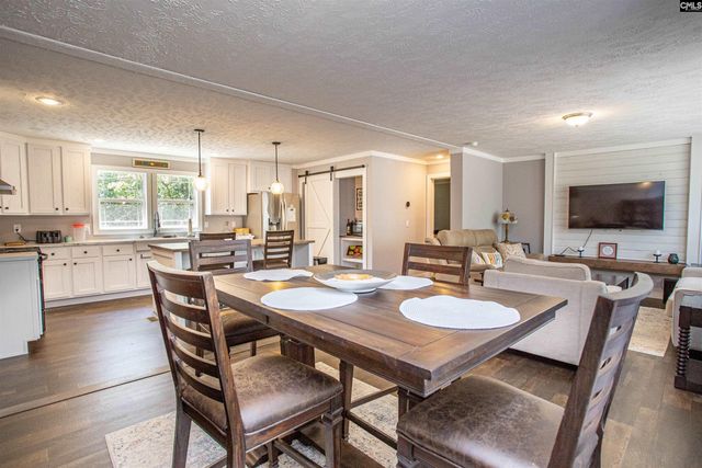 1279 N Highway 1 Highway, Cassatt, SC 29032