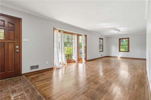 1367 Lansdowne Court SW, Marietta, GA 30008