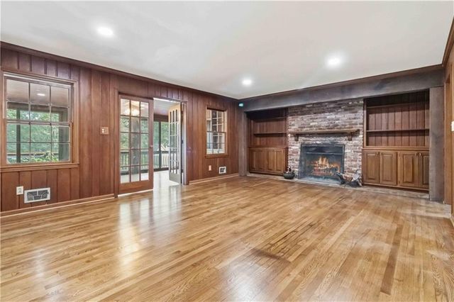 1367 Lansdowne Court SW, Marietta, GA 30008