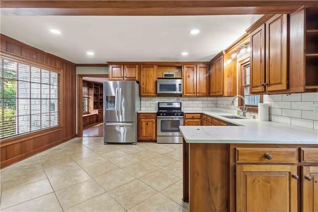 1367 Lansdowne Court SW, Marietta, GA 30008