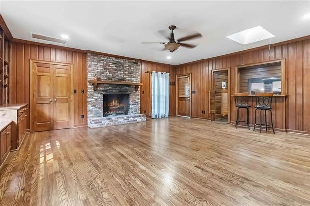 1367 Lansdowne Court SW, Marietta, GA 30008