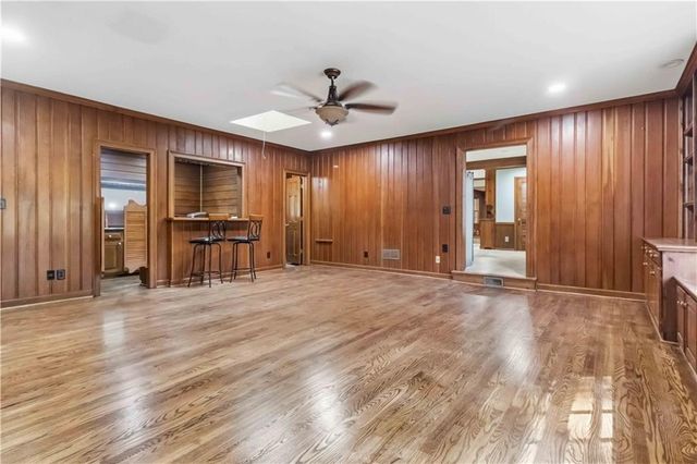 1367 Lansdowne Court SW, Marietta, GA 30008