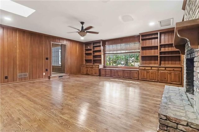 1367 Lansdowne Court SW, Marietta, GA 30008