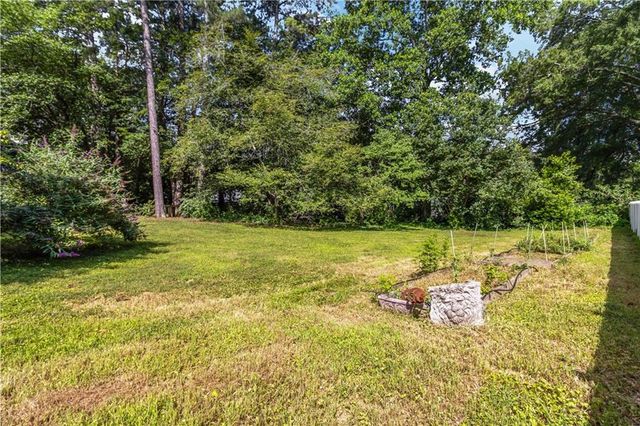 1367 Lansdowne Court SW, Marietta, GA 30008