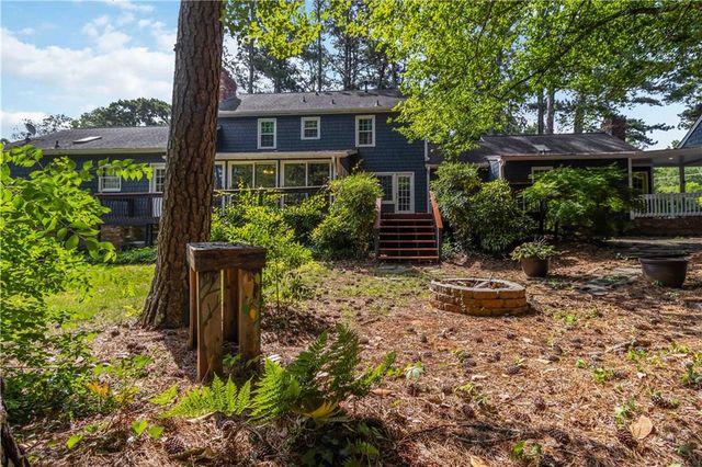 1367 Lansdowne Court SW, Marietta, GA 30008