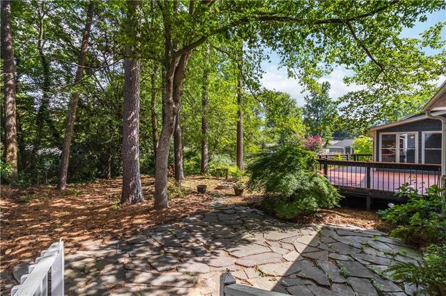 1367 Lansdowne Court SW, Marietta, GA 30008