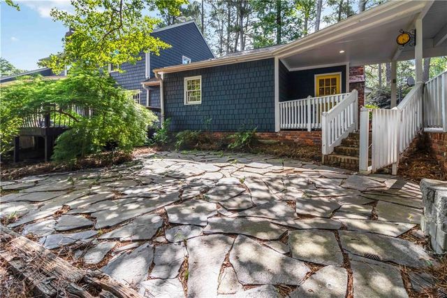 1367 Lansdowne Court SW, Marietta, GA 30008