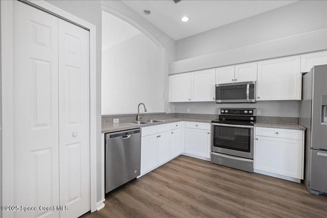 3557 Hoofprint Drive, Melbourne, FL 32940