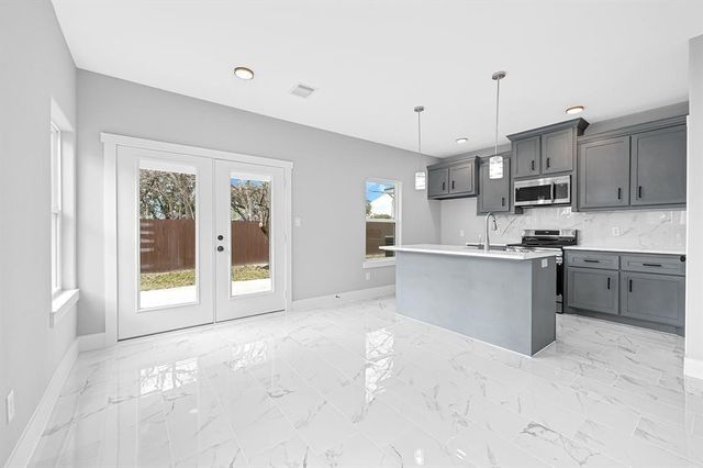 7517 Hezekiah Lane A, Houston, TX 77088