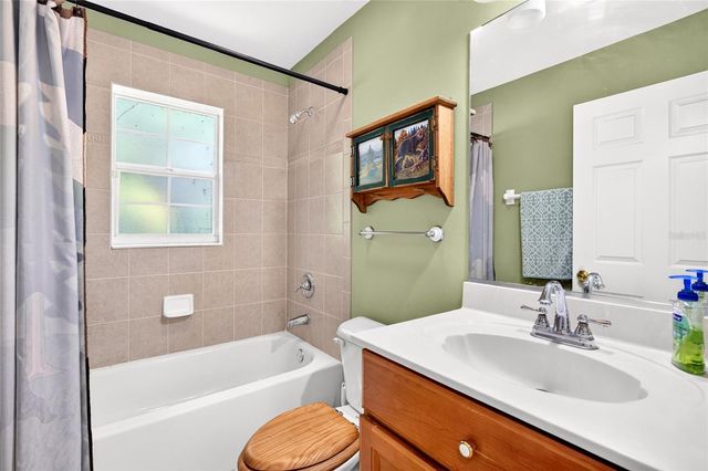 13059 NE 7TH LOOP, Silver Springs, FL 34488