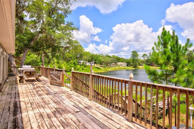 13059 NE 7TH LOOP, Silver Springs, FL 34488