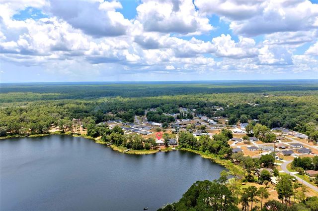 13059 NE 7TH LOOP, Silver Springs, FL 34488