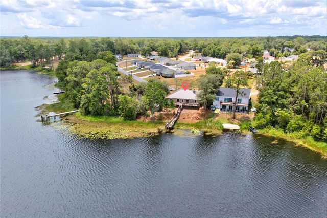 13059 NE 7TH LOOP, Silver Springs, FL 34488