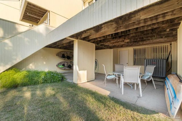 8520 Gulf Blvd 15, Navarre Beach, FL 32566