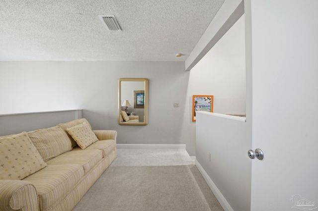 8520 Gulf Blvd 15, Navarre Beach, FL 32566