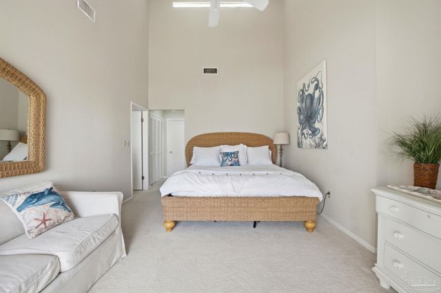 8520 Gulf Blvd 15, Navarre Beach, FL 32566