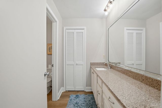 8520 Gulf Blvd 15, Navarre Beach, FL 32566