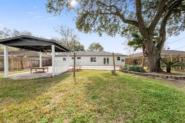 5734 Farwell Drive, Houston, TX 77035