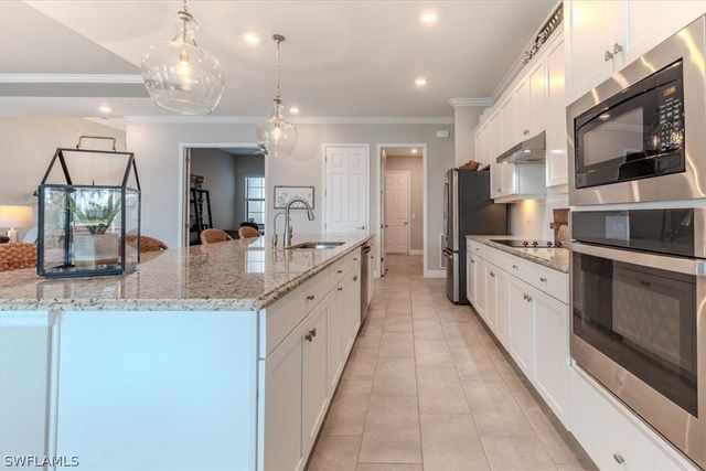 19458 The Place BLVD, Estero, FL 33928